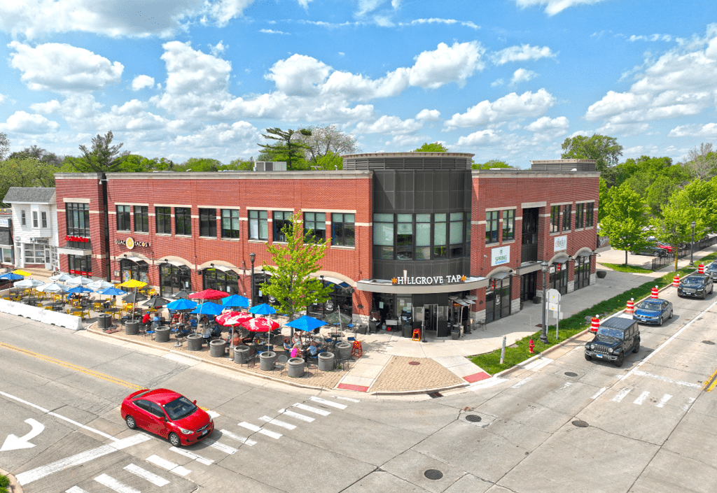 AFFLUENT TROPHY DOWNTOWN CENTER