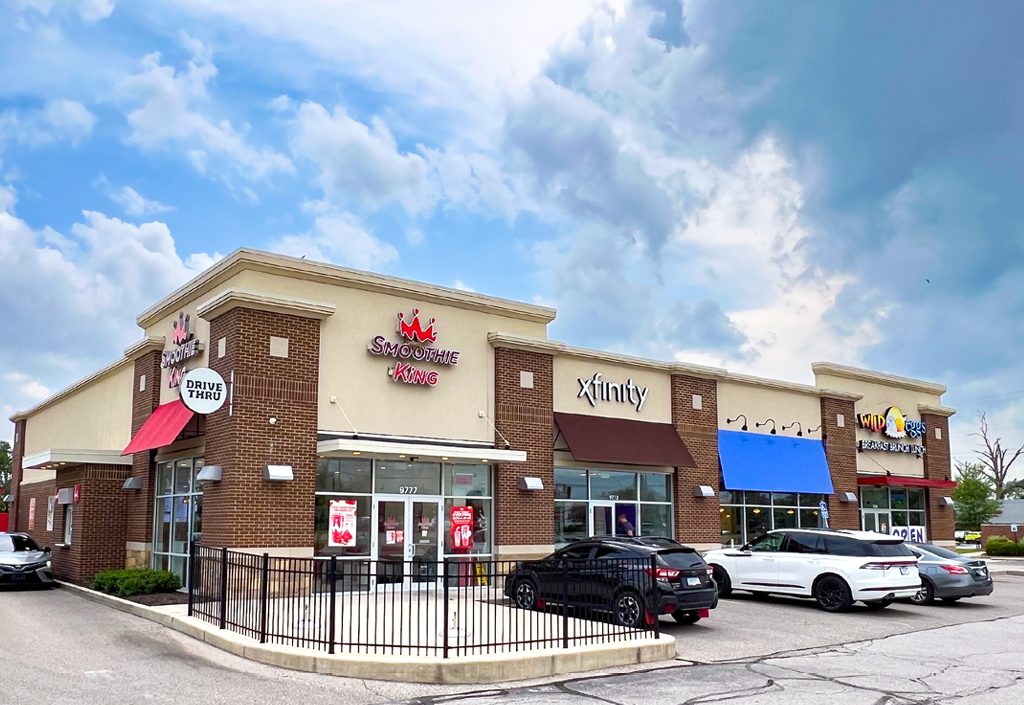 THREE-TENANT GABLES OF AVON STRIP CENTER