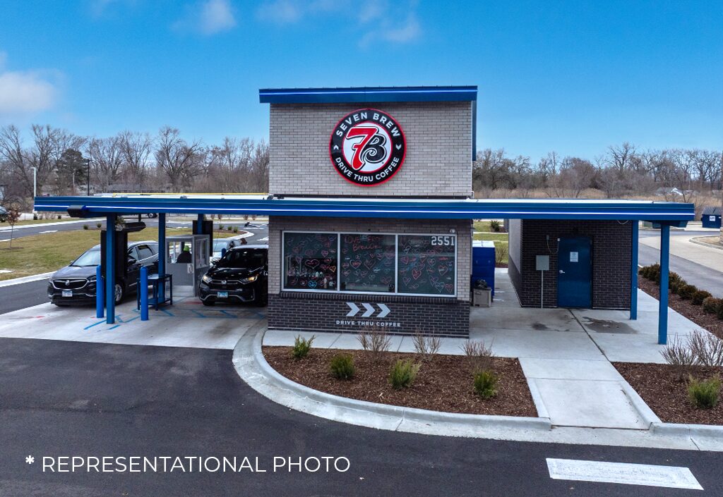 NEW CONSTRUCTION 7 BREW | 15-YR NNN GROUND LEASE
