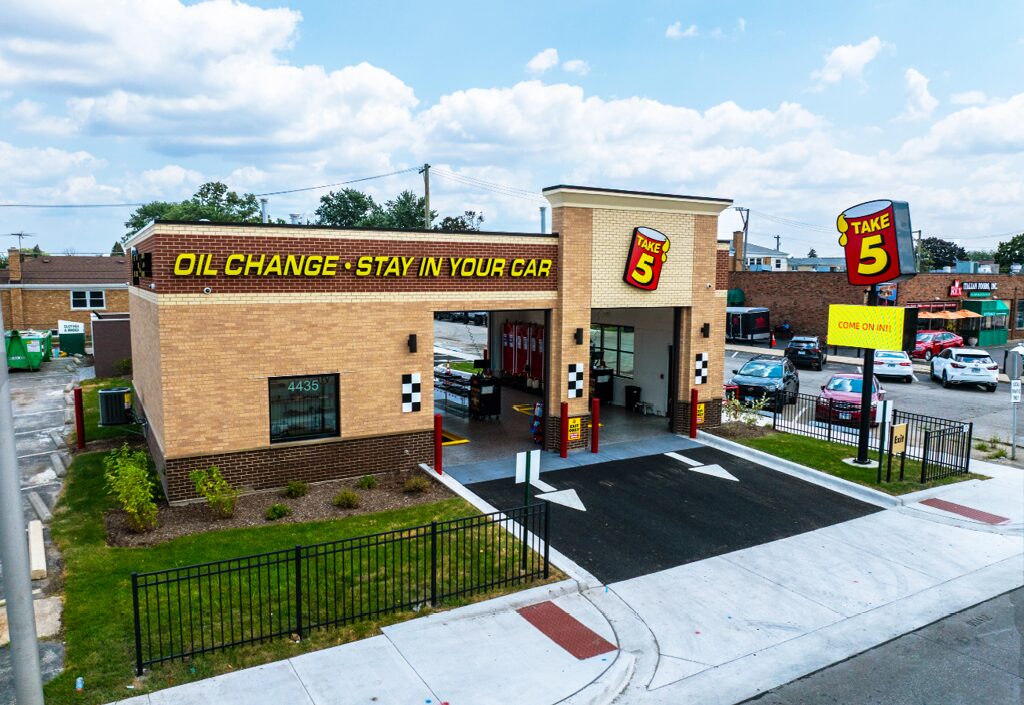 TAKE 5 OIL CHANGE